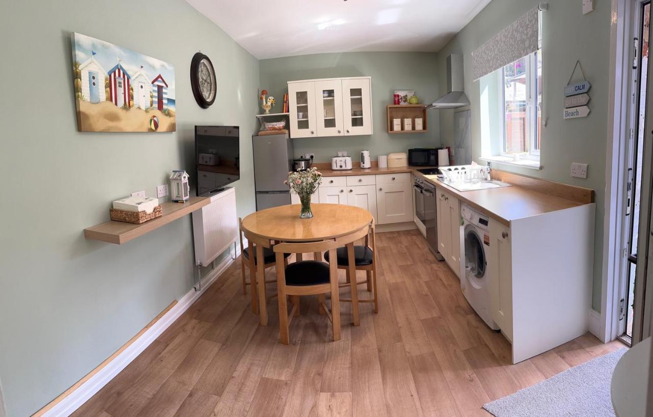 Self Contained Garden Flat Newly Refurbished Apartman Bridlington Kültér fotó